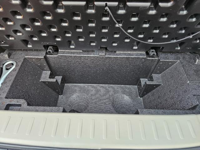 ムーヴ Ｘ　車検９年１１月エコアイドル社外ナビＴＶブルートゥース社外バックカメラ新品国産夏タイヤ社外アルミＡＢＳスマートキー・エンジンプッシュスタートＳＲＳエアバック・タイベル交換不要チェーンＰＶガラス取扱説明書（52枚目）