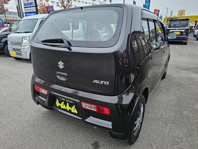 アルト Ｆ　４ＷＤ５速マニュアル車・走行２１９２８ｋｍ車検９年１１月・新品国産スタッドレスタイヤ新品アルミ新品国産夏タイヤ社外アルミ純正ＣＤキーレスＡＢＳ横滑り防止タイミングベルト交換不要チェーン式・取説・記録簿（8枚目）