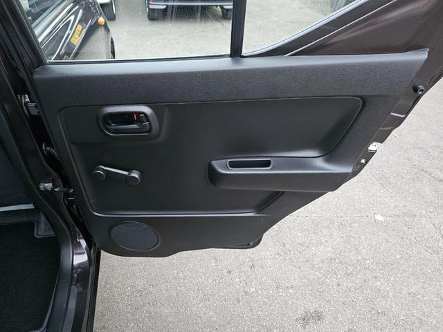 アルト Ｆ　４ＷＤ５速マニュアル車・走行２１９２８ｋｍ車検９年１１月・新品国産スタッドレスタイヤ新品アルミ新品国産夏タイヤ社外アルミ純正ＣＤキーレスＡＢＳ横滑り防止タイミングベルト交換不要チェーン式・取説・記録簿（53枚目）