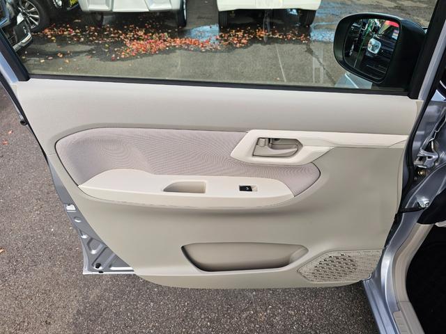 ムーヴ Ｌ　ＳＡＩＩＩ　車検９年１１月・新品国産スタッドレスタイヤ新品アルミ社外ナビブルートゥース新品バックカメラ新品国産夏タイヤ純正アルミ衝突軽減ブレーキ横滑り防止キーレスＡＢＳ電動格納ミラー・タイベルチェーン取説・記録簿（55枚目）