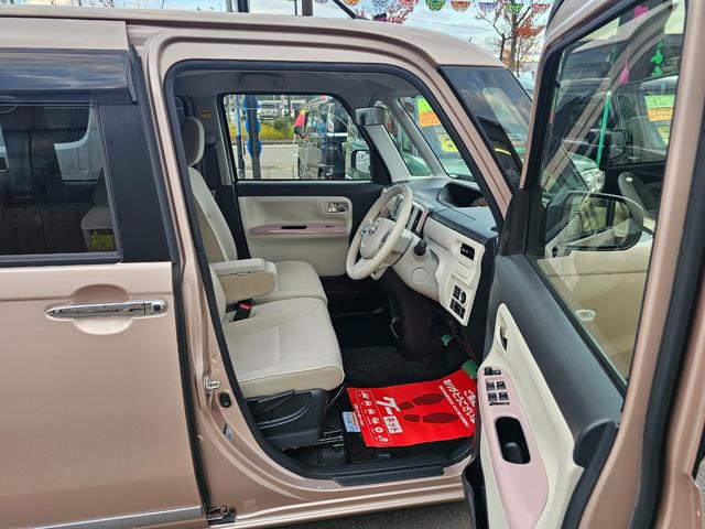 ムーヴキャンバス Ｘリミテッドメイクアップ　ＳＡＩＩＩ　車検９年４月・新品国産スタッドレスタイヤ新品アルミ社外ナビフルセグＴＶブルートゥース外バックカメラ新品国産夏タイヤ純正アルミＬＥＤフォグランプ両側電動スライドドア衝突軽減ブレーキ横滑防止・取説・記録簿（15枚目）