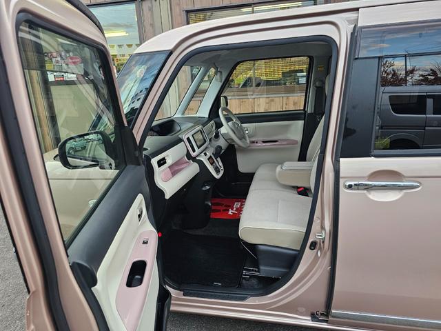 ムーヴキャンバス Ｘリミテッドメイクアップ　ＳＡＩＩＩ　車検９年４月・新品国産スタッドレスタイヤ新品アルミ社外ナビフルセグＴＶブルートゥース外バックカメラ新品国産夏タイヤ純正アルミＬＥＤフォグランプ両側電動スライドドア衝突軽減ブレーキ横滑防止・取説・記録簿（18枚目）