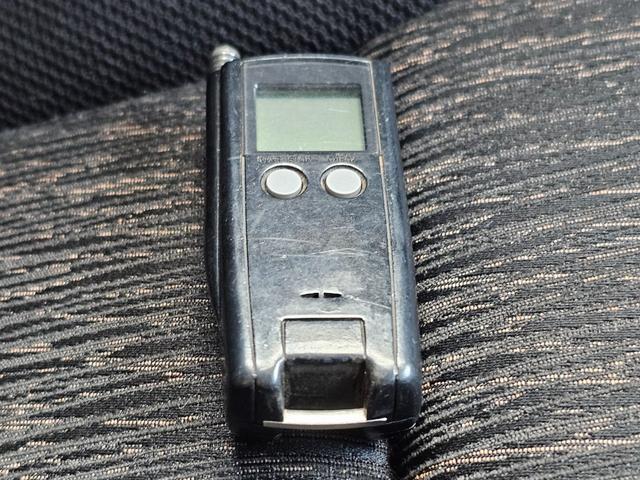 スペーシアカスタム ハイブリッドGS 4WD車検9年1月・新品国産スタッドレスタイヤ新品アルミ社外ナビTVブルートゥース新品バックカメラ新品国産夏タイヤ純正アルミ両側スライドドア左電動LEDライト衝突軽減ブレーキ横滑防止ABS取説・記録簿(49枚目)