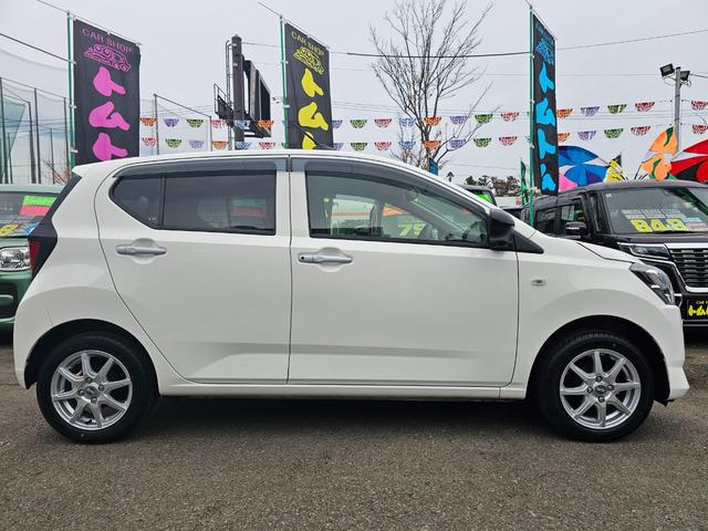 ミライース Ｘ　ＳＡＩＩＩ　４ＷＤ車検９年１１月・新品国産スタッドレスタイヤ新品アルミ純正ナビＴＶ新品バックカメラ新品国産夏タイヤ社外アルミ純正ＬＥＤヘッドライト衝突軽減ブレーキ横滑防止レーンアシストＡＢＳタイベルチェーン記録簿（6枚目）