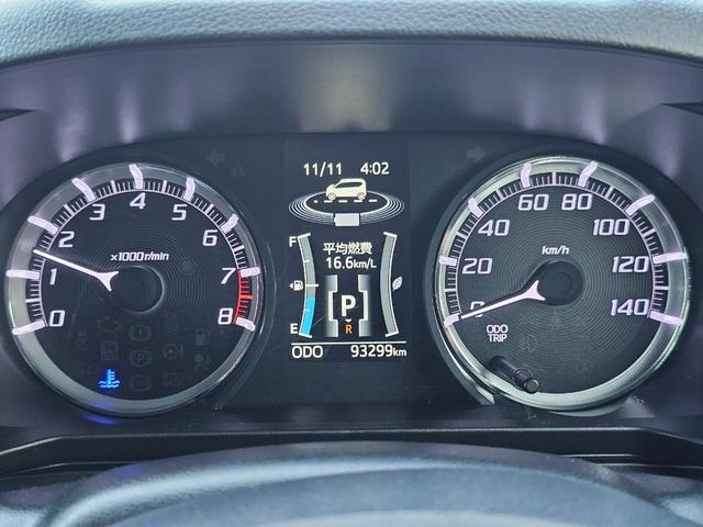 走行９３２９９ｋｍ！タイミングベルト交換不要チェーン式で安心！