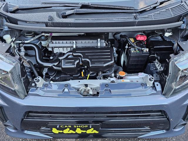 キレイなエンジンルーム！