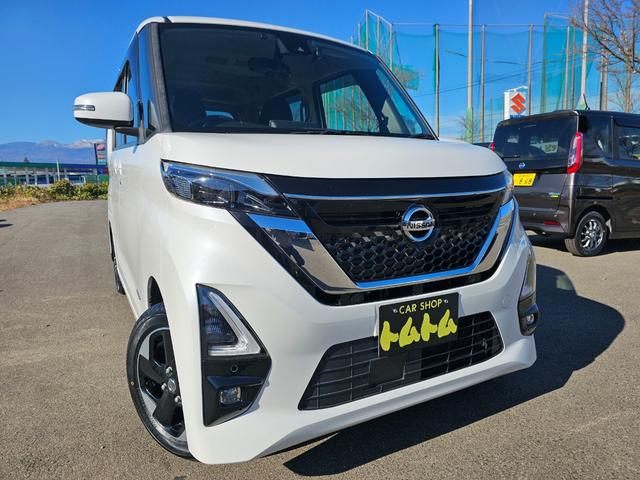 ルークス ハイウェイスター　Ｘ　プロパイロットエディション　Ｓハイブリッド４ＷＤ車検９年１１月・新品国産スタッドレス新品アルミ純正９インチナビフルセグＴＶブルートゥース全方位モニター新品国産夏タイヤ両側電動スライドドア純正ＬＥＤライト衝突軽減ブレーキ横滑防止（3枚目）