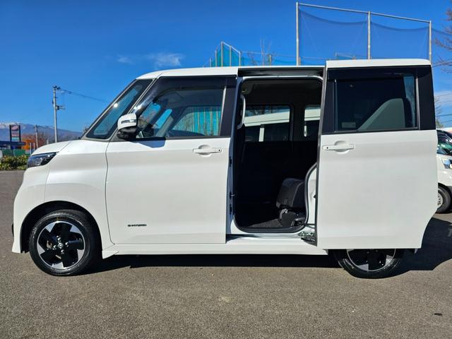 ルークス ハイウェイスター　Ｘ　プロパイロットエディション　Ｓハイブリッド４ＷＤ車検９年１１月・新品国産スタッドレス新品アルミ純正９インチナビフルセグＴＶブルートゥース全方位モニター新品国産夏タイヤ両側電動スライドドア純正ＬＥＤライト衝突軽減ブレーキ横滑防止（9枚目）