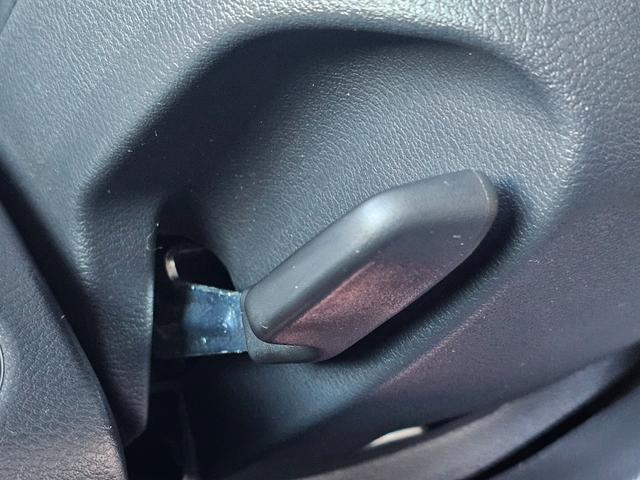 ルークス ハイウェイスター　Ｘ　プロパイロットエディション　Ｓハイブリッド４ＷＤ車検９年１１月・新品国産スタッドレス新品アルミ純正９インチナビフルセグＴＶブルートゥース全方位モニター新品国産夏タイヤ両側電動スライドドア純正ＬＥＤライト衝突軽減ブレーキ横滑防止（32枚目）