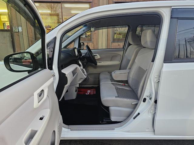 ムーヴ Ｌ　ＳＡＩＩＩ　車検９年１１月・新品国産スタッドレスタイヤ新品アルミ社外ナビＴＶブルートゥース新品バックカメラＥＴＣ新品国産夏タイヤ社外アルミ衝突軽減ブレーキ横滑り防止レーンアシストＡＢＳタイベルチェーン取説・記録簿（15枚目）