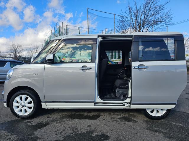 ムーヴキャンバス Ｇブラックインテリアリミテッド　ＳＡＩＩＩ　車検９年１１月・新品国産スタッドレスタイヤ新品アルミ純正ナビフルセグＴＶブルートゥース全方位カメラ新品国産夏タイヤ社外ホワイトアルミ両側電動スライドドア衝突軽減ブレーキ横滑防止スマートキー取説・記録簿（9枚目）