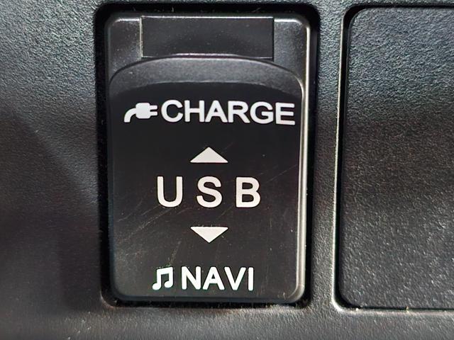 ムーヴキャンバス Ｇブラックインテリアリミテッド　ＳＡＩＩＩ　車検９年１１月・新品国産スタッドレスタイヤ新品アルミ純正ナビフルセグＴＶブルートゥース全方位カメラ新品国産夏タイヤ社外ホワイトアルミ両側電動スライドドア衝突軽減ブレーキ横滑防止スマートキー取説・記録簿（34枚目）