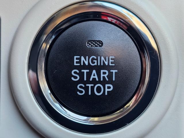 ムーヴキャンバス Ｇブラックインテリアリミテッド　ＳＡＩＩＩ　車検９年１１月・新品国産スタッドレスタイヤ新品アルミ純正ナビフルセグＴＶブルートゥース全方位カメラ新品国産夏タイヤ社外ホワイトアルミ両側電動スライドドア衝突軽減ブレーキ横滑防止スマートキー取説・記録簿（39枚目）