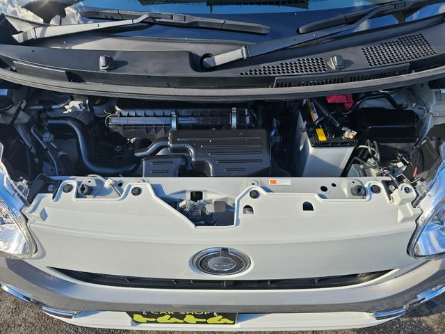 ムーヴキャンバス Ｇブラックインテリアリミテッド　ＳＡＩＩＩ　車検９年１１月・新品国産スタッドレスタイヤ新品アルミ純正ナビフルセグＴＶブルートゥース全方位カメラ新品国産夏タイヤ社外ホワイトアルミ両側電動スライドドア衝突軽減ブレーキ横滑防止スマートキー取説・記録簿（50枚目）