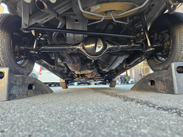 エブリイ ＰＣリミテッド　走行３５７８７ｋｍ切り替え式４ＷＤ５速マニュアル車検９年２月・新品国産スタッドレスタイヤ新品ホイール新品国産夏タイヤ両側スライドドアＡＢＳキーレス電動格納ミラー純正フォグランプＰＶガラス取説・記録簿（43枚目）