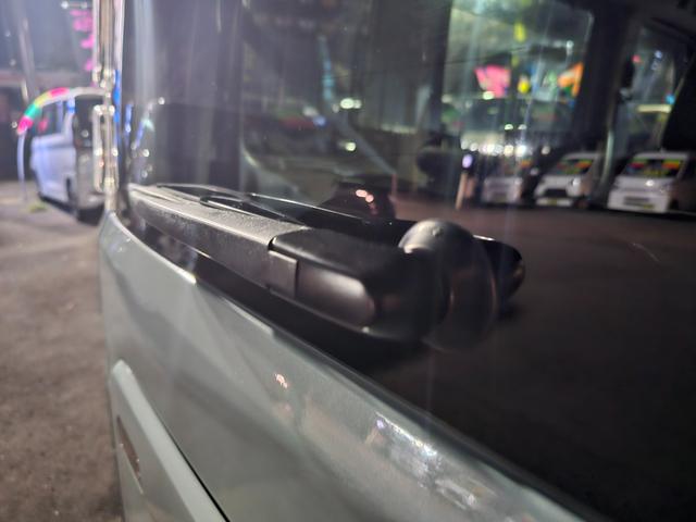 スペーシア ハイブリッドＸ　ハイブリッド車検９年１１月・新品国産スタッドレスタイヤ新品アルミ純正８インチナビフルセグＴＶブルートゥース全方位カメラ新品国産夏タイヤ純正アルミ両側電動スライド衝突軽減ブレーキ横滑り防止スマートキー（13枚目）