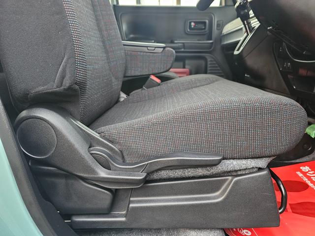 スペーシア ハイブリッドＸ　ハイブリッド車検９年１１月・新品国産スタッドレスタイヤ新品アルミ純正８インチナビフルセグＴＶブルートゥース全方位カメラ新品国産夏タイヤ純正アルミ両側電動スライド衝突軽減ブレーキ横滑り防止スマートキー（17枚目）