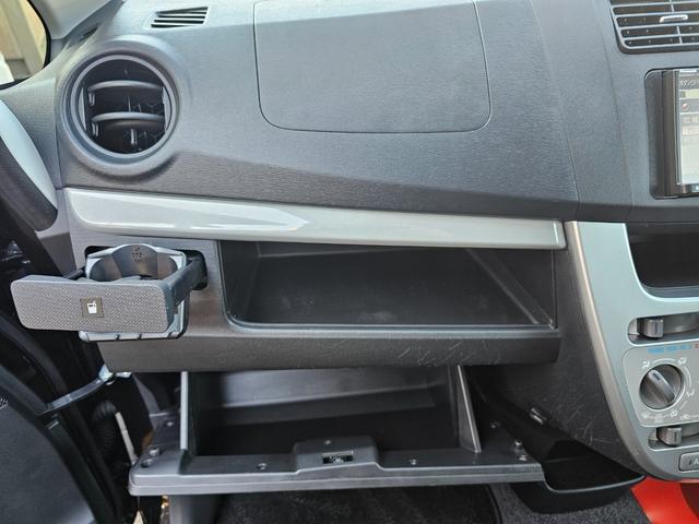 ムーヴ Ｌ　ＶＳスマートセレクションＳＡ　車検９年１１月エコアイドル新品国産スタッドレスタイヤ新品アルミ社外ナビＴＶブルートゥース純正バックカメラ新品国産夏タイヤ社外アルミ衝突軽減ブレーキ横滑り防止キーレスＡＢＳタイベルチェーン取説・記録簿（55枚目）