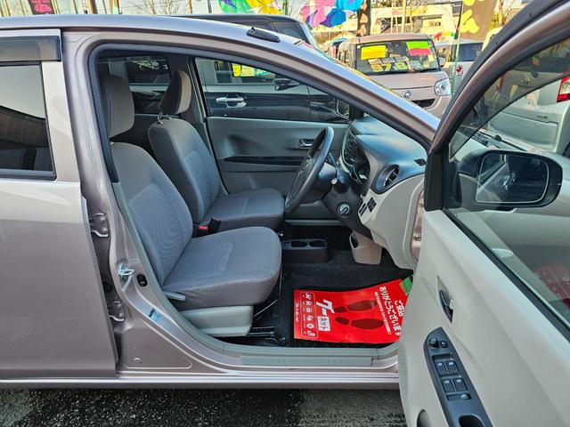 ミライース Ｘ　ＳＡ　車検９年１１月エコアイドル新品国産夏タイヤ社外アルミホイール衝突被害軽減ブレーキ横滑り防止キーレス電動格納ミラーＡＢＳプライバシーガラスＳＲＳエアバック・タイミングベルト交換不要チェーン取説・記録簿（11枚目）