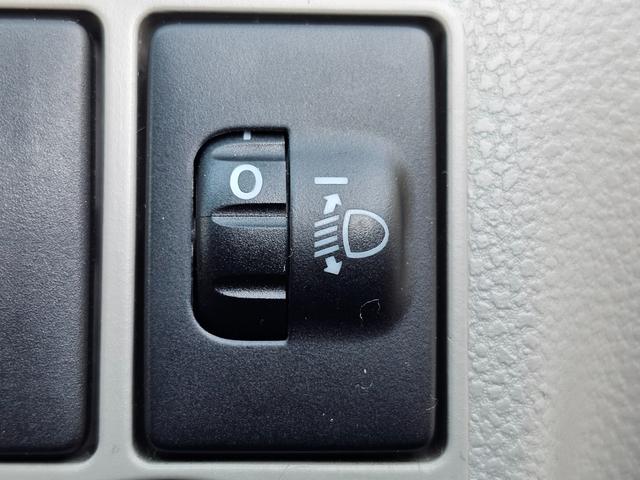 ミライース Ｘ　ＳＡ　車検９年１１月エコアイドル新品国産夏タイヤ社外アルミホイール衝突被害軽減ブレーキ横滑り防止キーレス電動格納ミラーＡＢＳプライバシーガラスＳＲＳエアバック・タイミングベルト交換不要チェーン取説・記録簿（32枚目）