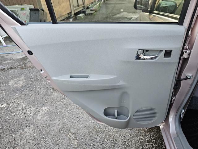 ミライース Ｘ　ＳＡ　車検９年１１月エコアイドル新品国産夏タイヤ社外アルミホイール衝突被害軽減ブレーキ横滑り防止キーレス電動格納ミラーＡＢＳプライバシーガラスＳＲＳエアバック・タイミングベルト交換不要チェーン取説・記録簿（47枚目）