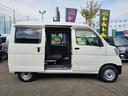 ハイゼットカーゴ ＤＸ　切り替え式４ＷＤ車検９年１０月・新品国産スタッドレスタイヤ新品ホイール新品国産夏タイヤ純正ラジオＥＴＣアイドリングＳＴＯＰキーレス両側スライドドア前席パワーウインドウＡＢＳタイベルチェーン取説・記録簿（7枚目）