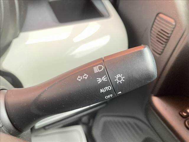 ハイブリッドＸ　禁煙車　純正８型ナビ　両側電動スライドドア　Ｂｌｕｅｔｏｏｔｈ　バックカメラ　純正アルミホイール　シートヒーター　ＥＴＣ　セーフティサポート　サンシェード　スマートキー　オートエアコン　オートライト(49枚目)