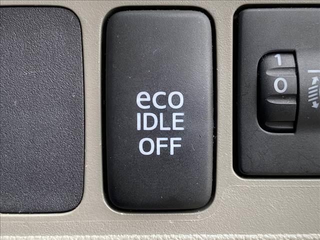 Ｌ　４ＷＤ　ＣＤオーディオ　ＡＵＸ　ＵＳＢ接続　ｅｃｏ　ＩＤＬＥ　　アームレスト　電動格納ミラー　バニティミラー　シートアンダートレイ(38枚目)