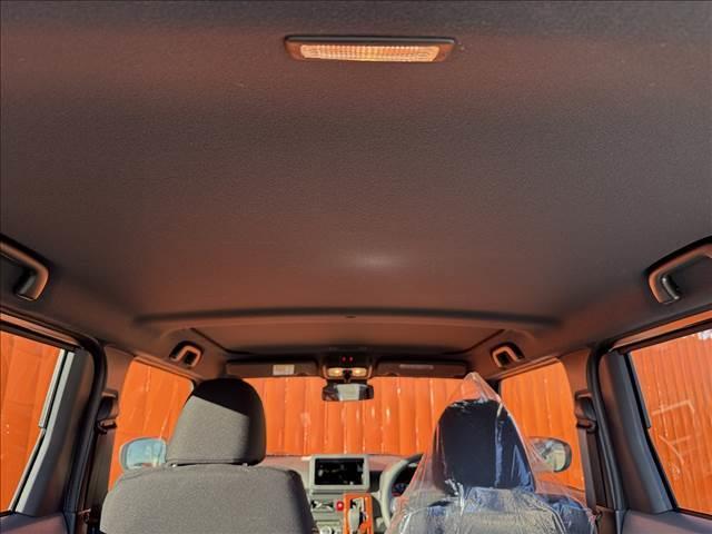 タフト Ｇ　届出済未使用車　４ＷＤ　バックカメラ　スマートアシストＩＩＩ　ガラスルーフ　ルーフレール　純正アルミホイール　シートヒーター　ＬＥＤヘッドライト　シートリフター　スマートキー　アームレスト（33枚目）