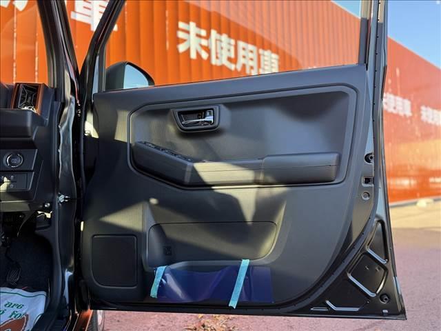 タフト Ｇ　届出済未使用車　４ＷＤ　バックカメラ　スマートアシストＩＩＩ　ガラスルーフ　ルーフレール　純正アルミホイール　シートヒーター　ＬＥＤヘッドライト　シートリフター　スマートキー　アームレスト（36枚目）