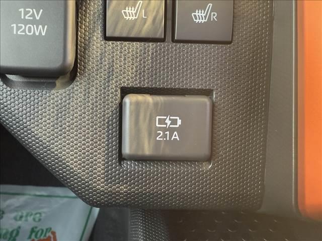 タフト Ｇ　届出済未使用車　４ＷＤ　バックカメラ　スマートアシストＩＩＩ　ガラスルーフ　ルーフレール　純正アルミホイール　シートヒーター　ＬＥＤヘッドライト　シートリフター　スマートキー　アームレスト（59枚目）