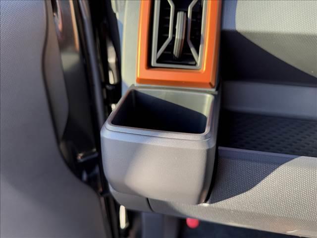 タフト Ｇ　届出済未使用車　４ＷＤ　バックカメラ　スマートアシストＩＩＩ　ガラスルーフ　ルーフレール　純正アルミホイール　シートヒーター　ＬＥＤヘッドライト　シートリフター　スマートキー　アームレスト（64枚目）