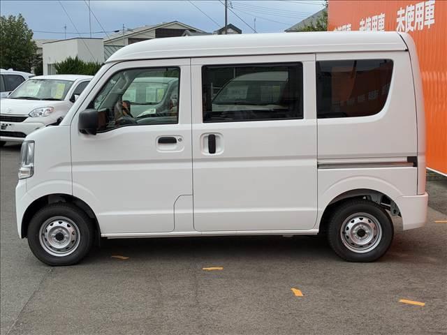 エブリイ ＰＡ　禁煙車　４ＷＤ　ヒルホールドコントロール　スズキセーフティーサポート　ＳＲＳエアバック　ＡＢＳ　アイドリングストップ　オートライト　マニュアルエアコン　ラジオ　オーバーヘッドシェリフ（25枚目）