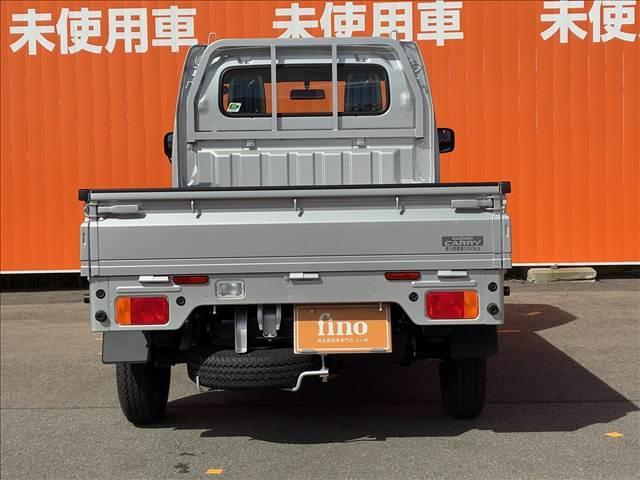 キャリイトラック ＫＣエアコン・パワステ　届出済未使用車　４ＷＤ　５ＭＴ　ラジオ　ヒルホールドコントロール　ヘッドライトレベライザー　パーキングセンサー（リア）　キーレスキー　シガーソケット　パワーステアリング　パワーウインドウ（17枚目）