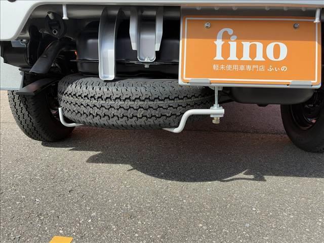キャリイトラック ＫＣエアコン・パワステ　届出済未使用車　４ＷＤ　５ＭＴ　ラジオ　ヒルホールドコントロール　ヘッドライトレベライザー　パーキングセンサー（リア）　キーレスキー　シガーソケット　パワーステアリング　パワーウインドウ（72枚目）