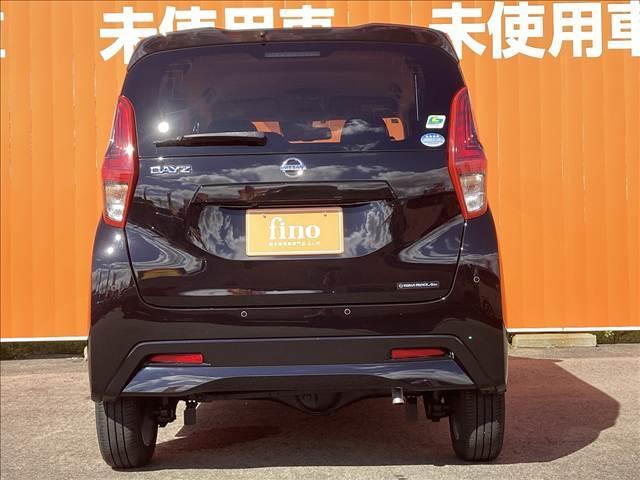 デイズ Ｘ　禁煙車　４ＷＤ　純正９インチＳＤナビ　全方位カメラ　ＥＴＣ　インテリジェントエマージェンシーブレーキ　シートヒーター　スマートキー　オートライト　オートエアコン　ＵＳＢ　シートリフター（17枚目）