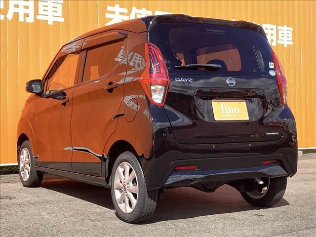 デイズ Ｘ　禁煙車　４ＷＤ　純正９インチＳＤナビ　全方位カメラ　ＥＴＣ　インテリジェントエマージェンシーブレーキ　シートヒーター　スマートキー　オートライト　オートエアコン　ＵＳＢ　シートリフター（39枚目）
