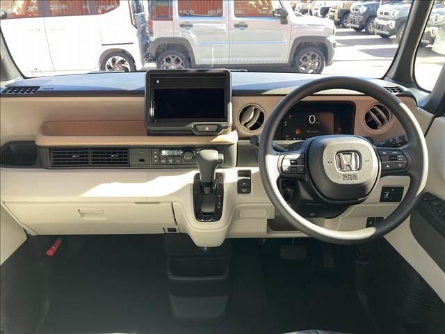 N-BOX ベースグレード 届出済未使用車 4WD LEDライト ホンダセンシング アダプティブクルーズコントロール スマートキー シートヒーター シートリフター チルトステアリング オートライト オートエアコンUSB(8枚目)