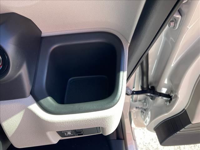 N-BOX ベースグレード 届出済未使用車 4WD LEDライト ホンダセンシング アダプティブクルーズコントロール スマートキー シートヒーター シートリフター チルトステアリング オートライト オートエアコンUSB(36枚目)