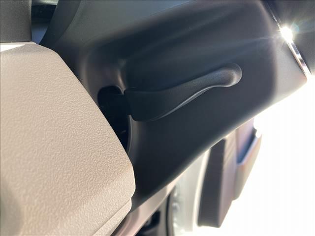 N-BOX ベースグレード 届出済未使用車 4WD LEDライト ホンダセンシング アダプティブクルーズコントロール スマートキー シートヒーター シートリフター チルトステアリング オートライト オートエアコンUSB(39枚目)