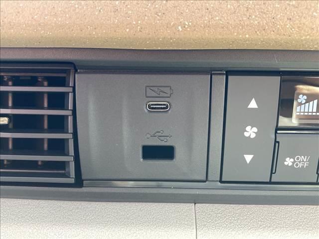 N-BOX ベースグレード 届出済未使用車 4WD LEDライト ホンダセンシング アダプティブクルーズコントロール スマートキー シートヒーター シートリフター チルトステアリング オートライト オートエアコンUSB(44枚目)