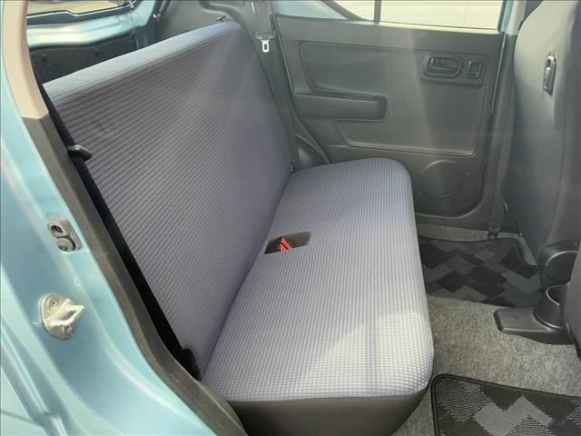 アルト Ｌ　禁煙車　ナビゲーション　シートヒーター　スズキセーフティーサポート　ＥＴＣ　アイドリングストップ　パワーウインドウ　パワーステアリング　マニュアルエアコン　キーレスキー（15枚目）