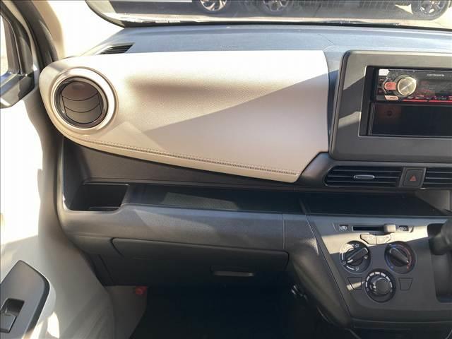 デイズ Ｂ　禁煙車　ＣＤデッキ　マニュアルエアコン　インテリジェントエマージェンシーブレーキ　チルトステアリング　シートリフター　バニティーミラー　ヘッドライトレベライザー　パワーステアリング　パワーウインドウ（30枚目）