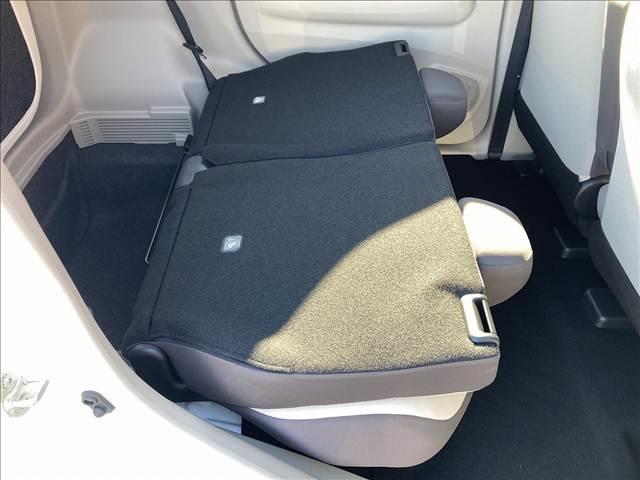 デイズ Ｂ　禁煙車　ＣＤデッキ　マニュアルエアコン　インテリジェントエマージェンシーブレーキ　チルトステアリング　シートリフター　バニティーミラー　ヘッドライトレベライザー　パワーステアリング　パワーウインドウ（41枚目）