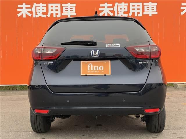 フィット ｅ：ＨＥＶホーム　禁煙車　４ＷＤナビゲーション　バックカメラ　ホンダセンシング　アダプティブクルーズコントロール　ドライブレコーダー　ＬＥＤライト　ＥＴＣ　オートエアコン　シートリフター　スマートキー　バニティーミラー（17枚目）