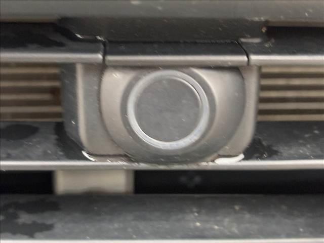 フィット ｅ：ＨＥＶホーム　禁煙車　４ＷＤナビゲーション　バックカメラ　ホンダセンシング　アダプティブクルーズコントロール　ドライブレコーダー　ＬＥＤライト　ＥＴＣ　オートエアコン　シートリフター　スマートキー　バニティーミラー（25枚目）