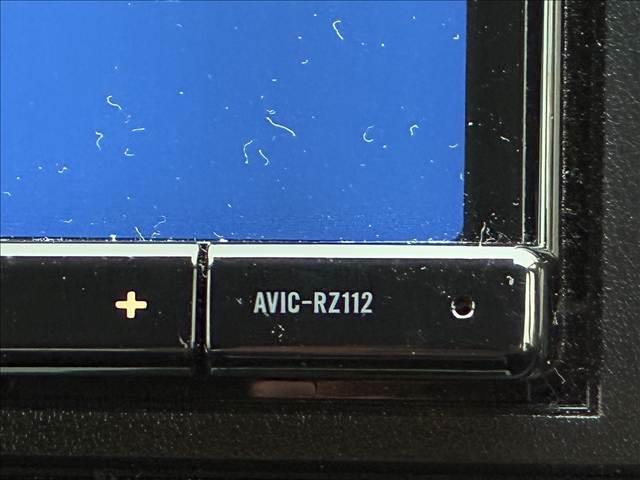 フィット ｅ：ＨＥＶホーム　禁煙車　４ＷＤナビゲーション　バックカメラ　ホンダセンシング　アダプティブクルーズコントロール　ドライブレコーダー　ＬＥＤライト　ＥＴＣ　オートエアコン　シートリフター　スマートキー　バニティーミラー（60枚目）