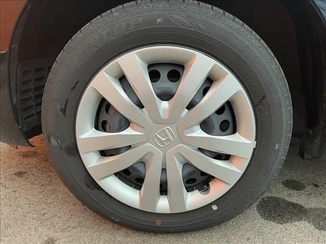 フィット ｅ：ＨＥＶホーム　禁煙車　４ＷＤナビゲーション　バックカメラ　ホンダセンシング　アダプティブクルーズコントロール　ドライブレコーダー　ＬＥＤライト　ＥＴＣ　オートエアコン　シートリフター　スマートキー　バニティーミラー（77枚目）