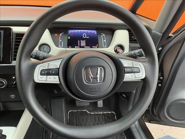 フィット HOME 20周年特別仕様車 Maison 禁煙車 4WD ナビゲーション バックカメラ ホンダセンシング アダプティブクルーズコントロール ドライブレコーダー LEDライト ETC オートエアコン シートヒーター シートリフター スマートキー(48枚目)