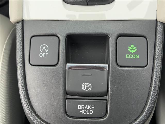 フィット HOME 20周年特別仕様車 Maison 禁煙車 4WD ナビゲーション バックカメラ ホンダセンシング アダプティブクルーズコントロール ドライブレコーダー LEDライト ETC オートエアコン シートヒーター シートリフター スマートキー(60枚目)